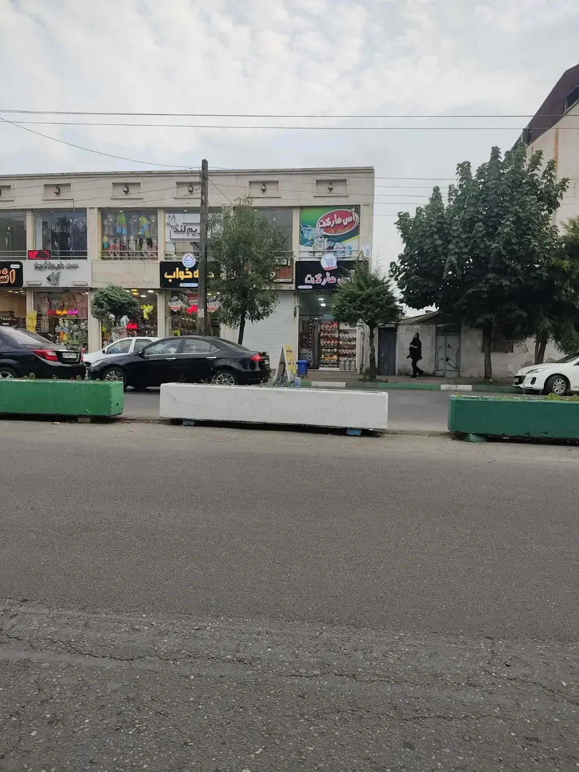 مغازه66 مترضیابری فاز یک نزدیک میدان لاکانی