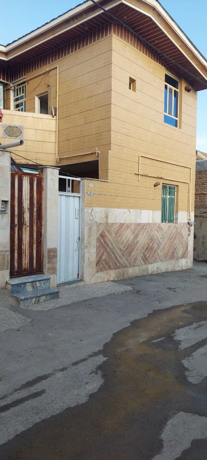 خانه در اسدآبادی