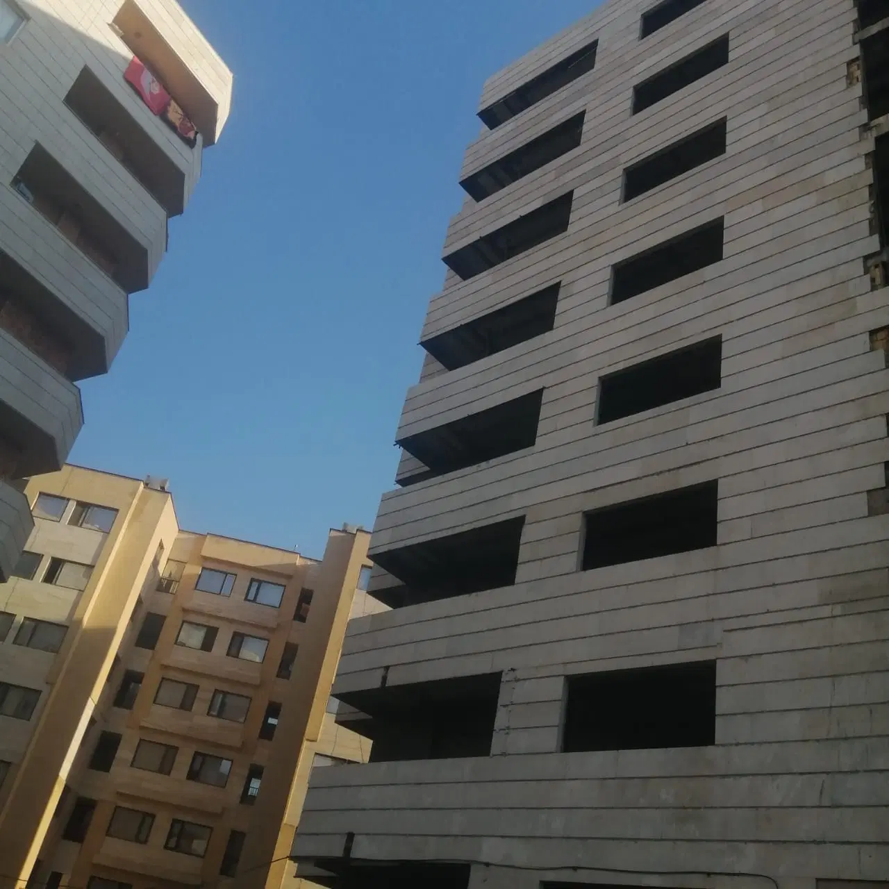 آپارتمان فاز یک مناسب سرمایه گذاری بلند مدت
