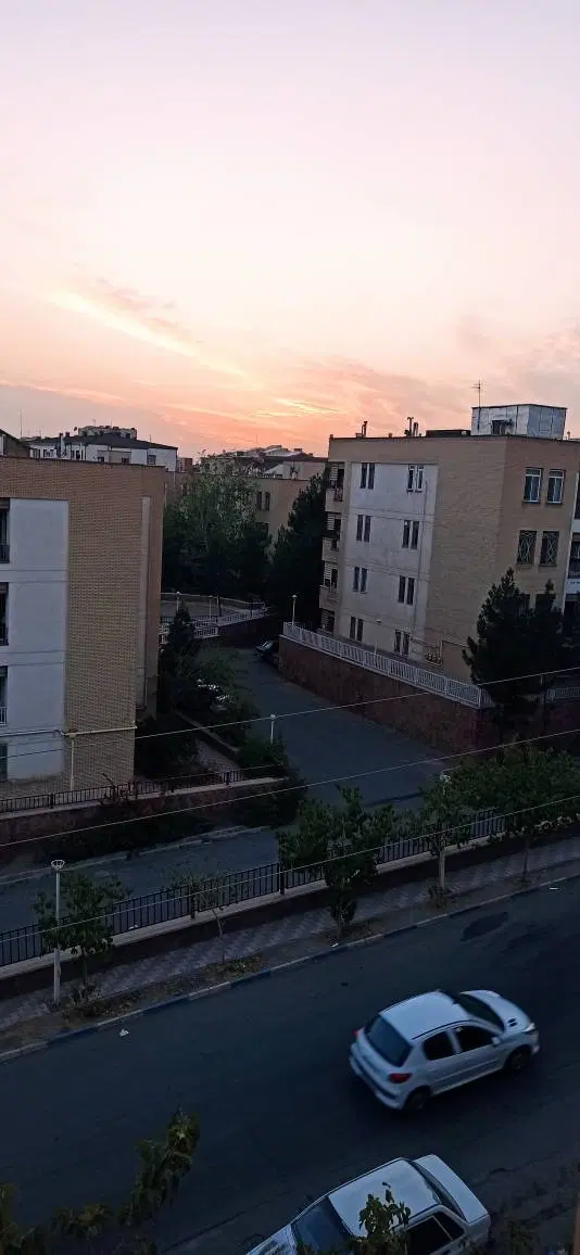 اجاره واحد ۶۴ متری در خیابان معلم