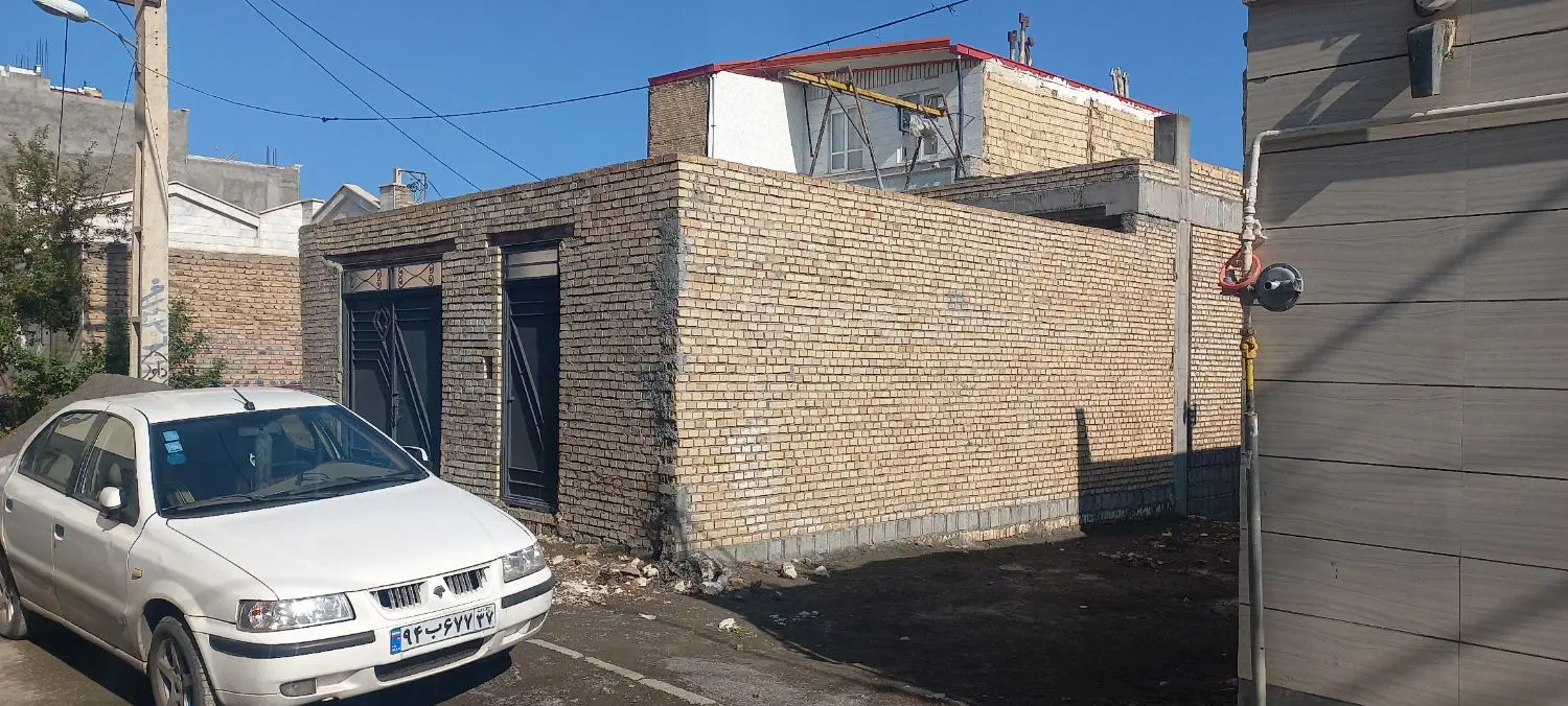 زمین مسکونی