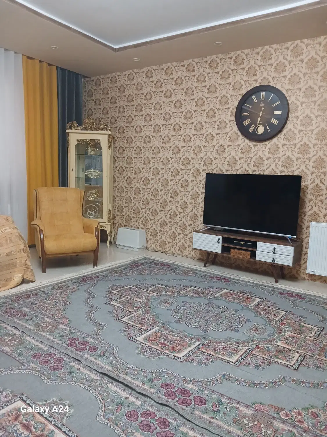 همخونه میخوام