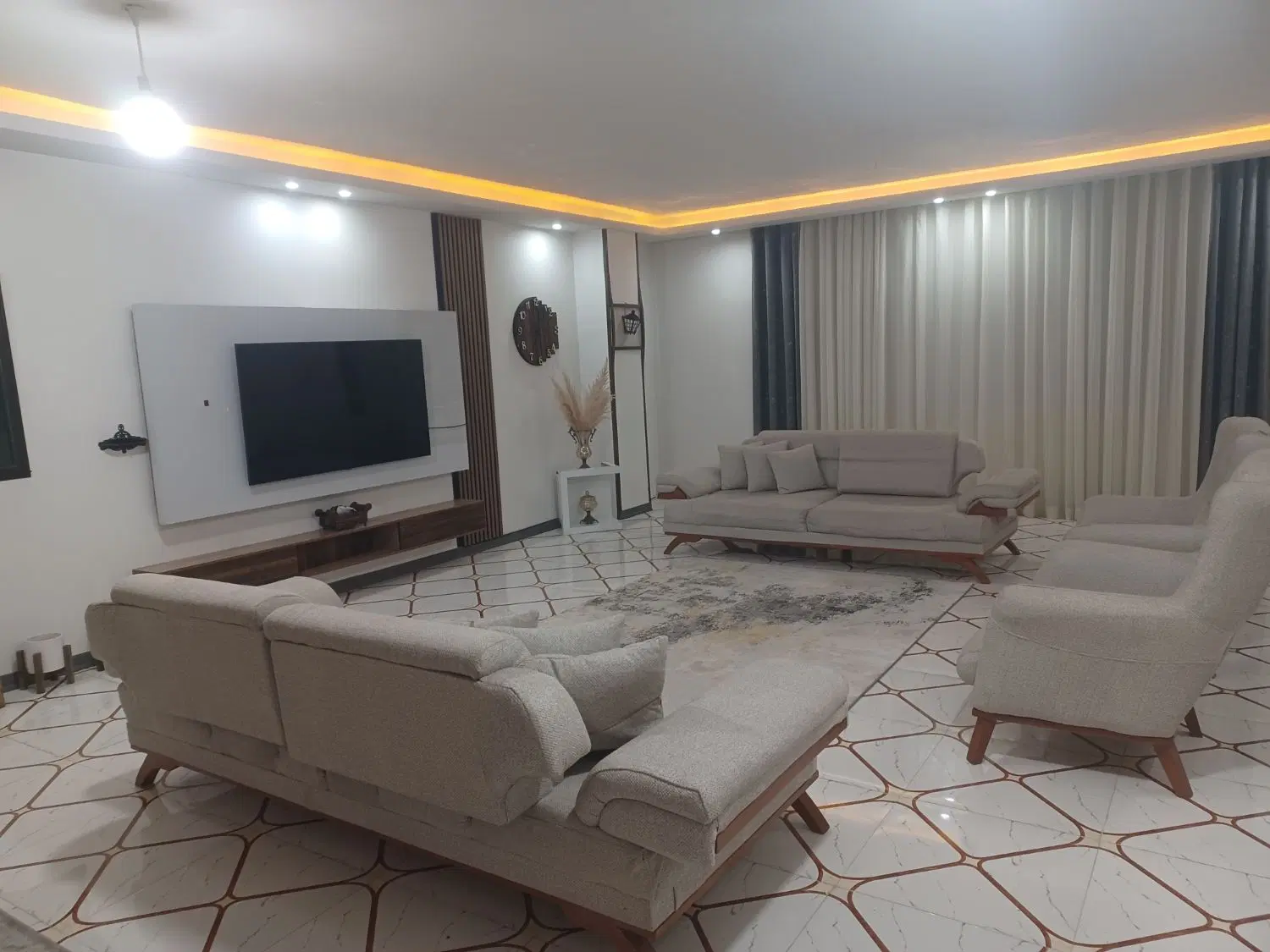 فروش اپارتمان ۱۴۱متری