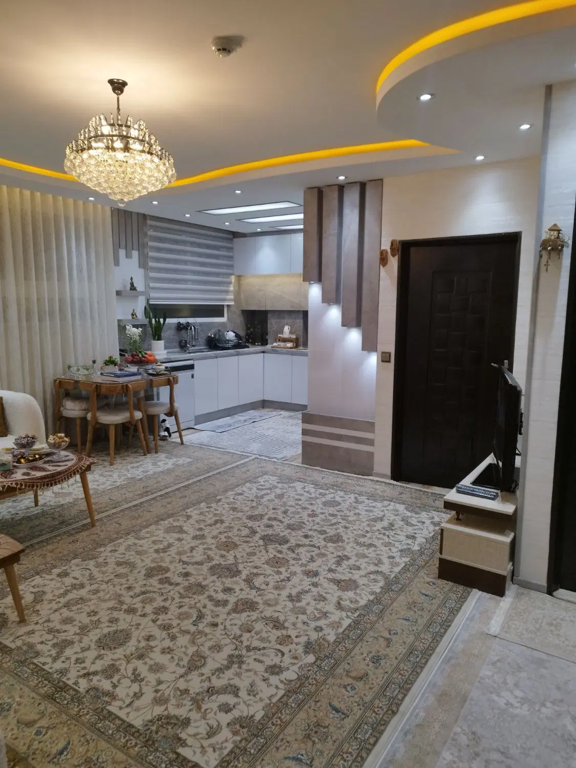فروش آپارتمان 72 متری 2 خواب