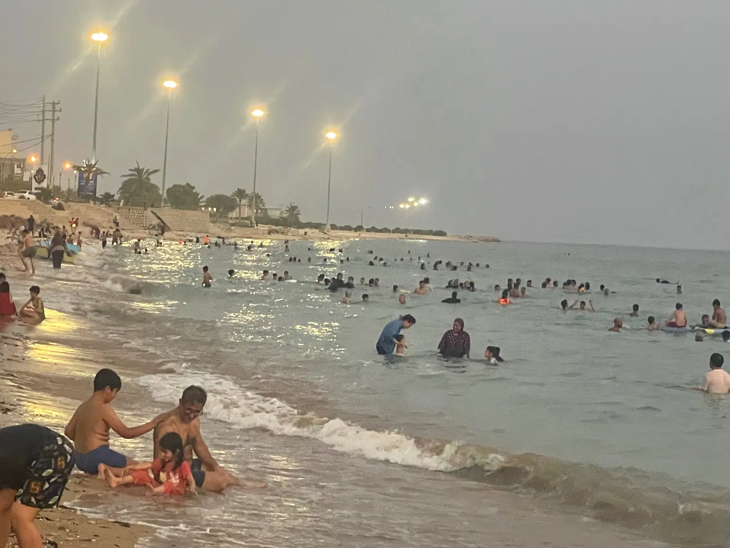 فروش زمین تجاری بر بلوار امام خمینی منصوراباد