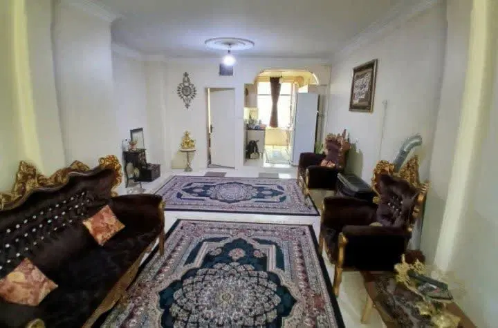 فروش ۶۰ متر تک‌خواب، تخلیه، تک‌واحدی، نزدیک مترو