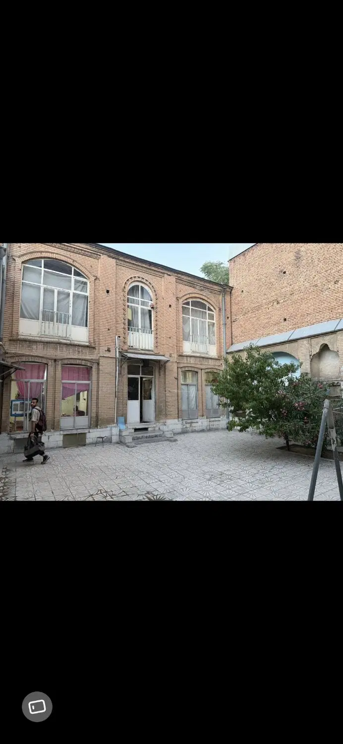 خونه ویلایی به متراژ 280 متر در شریعتی