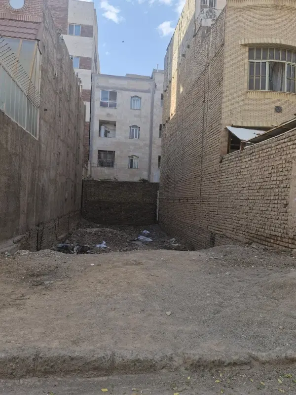 زمین انسجام ۱۵۴ متری