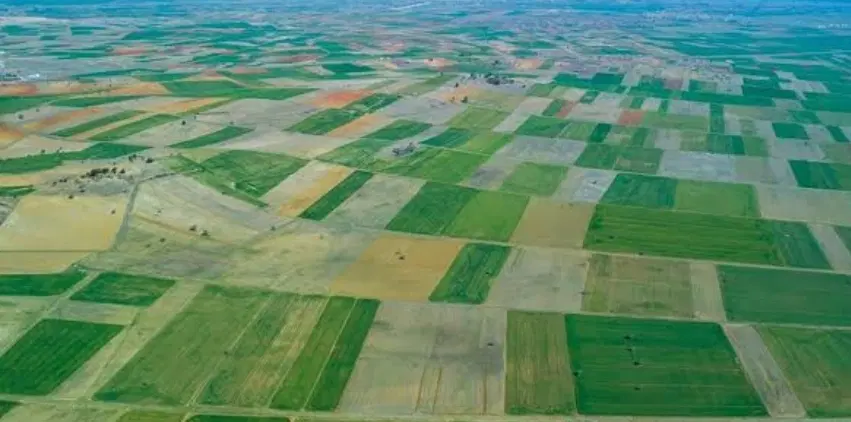 زمین کشاورزی آبی و دیم