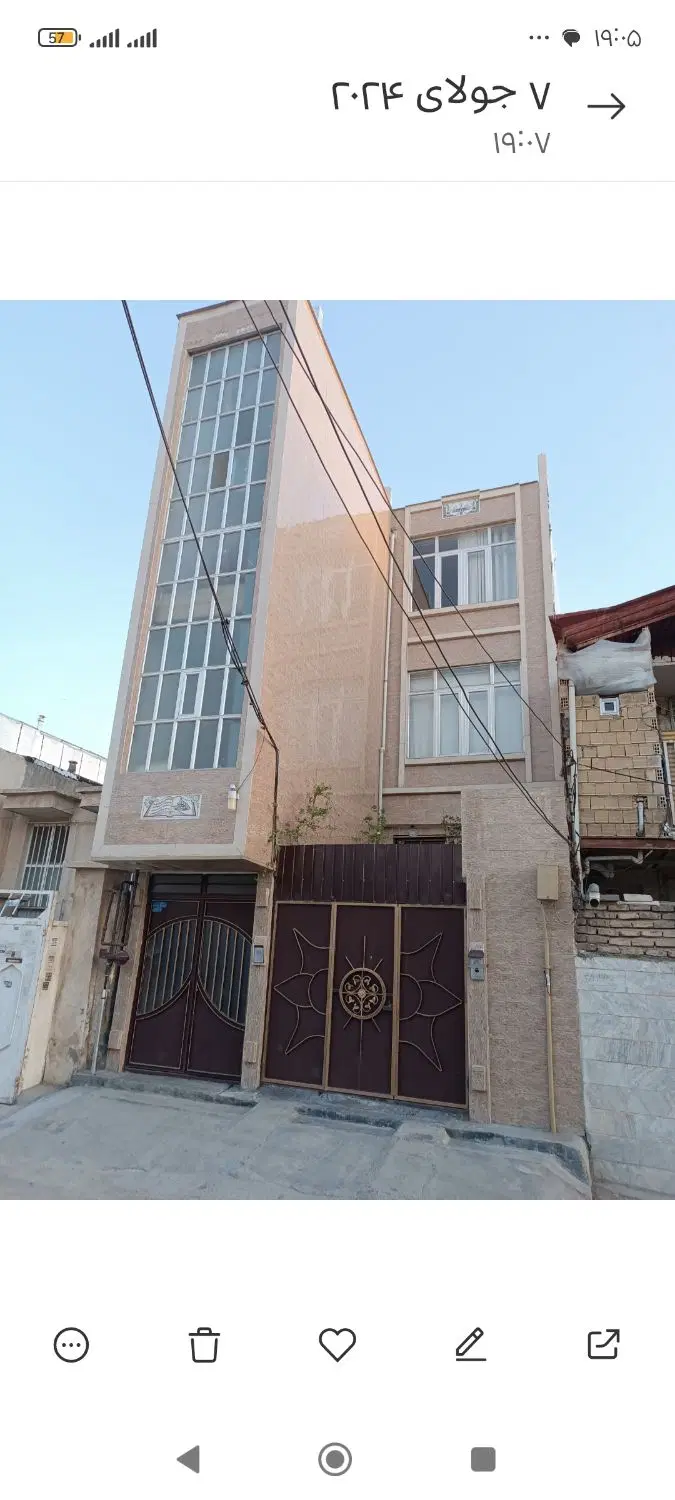 خانه ۱۰۰متری سه طبقه شهرک ولایت یک