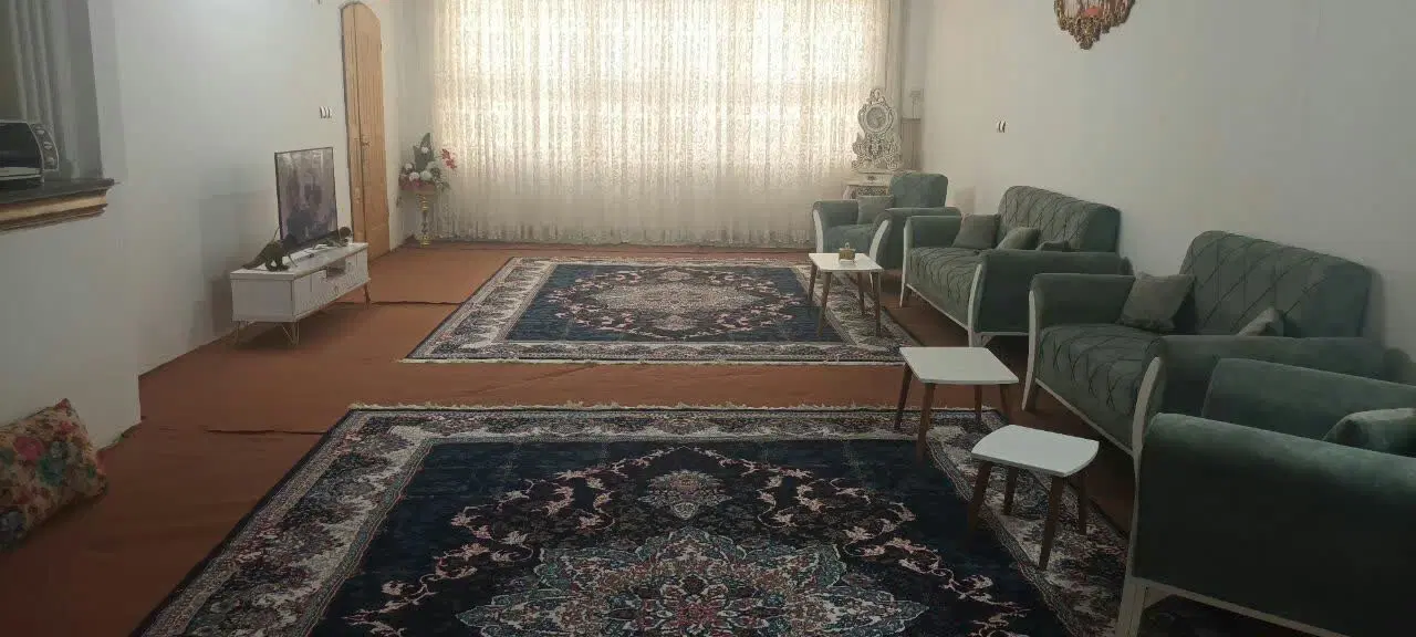 فروش آپارتمان + حیاط اختصاصی پشت میدان بار نوغان