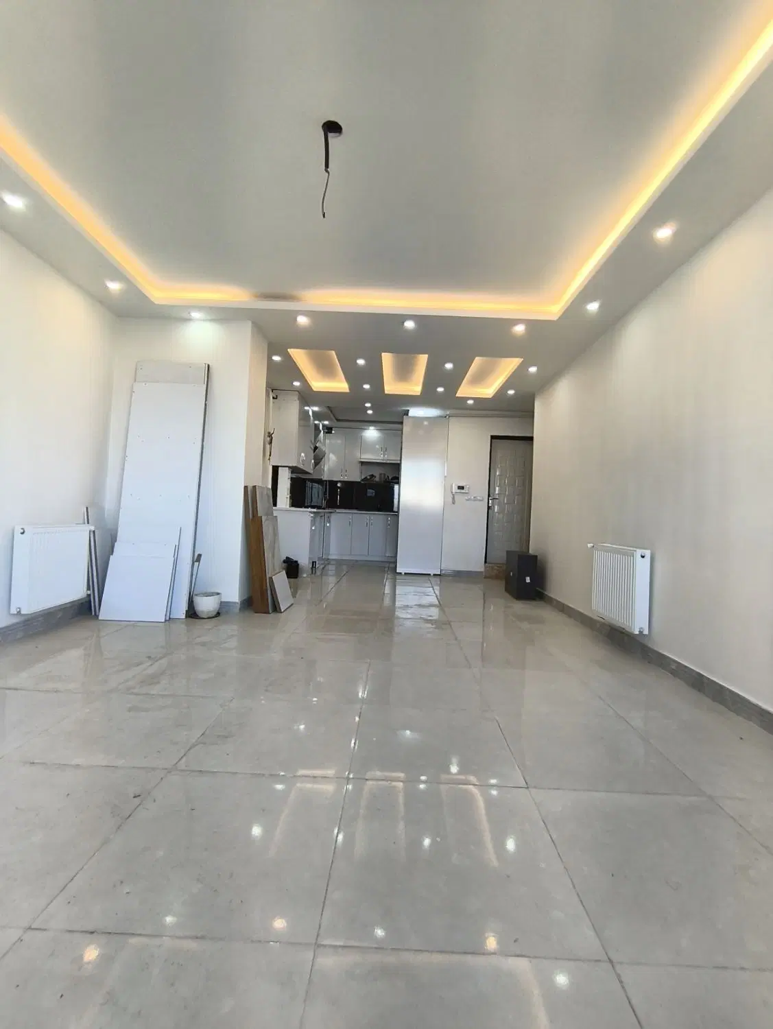 آپارتمان نوساز  ۸۰ متری