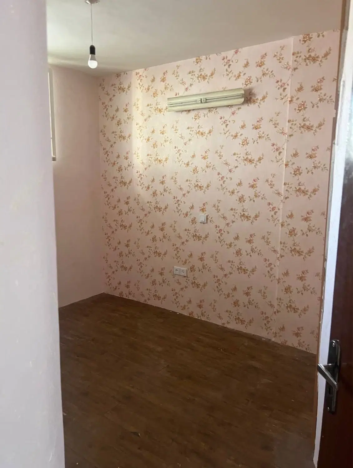 آپارتمان ۱۰۱ متری