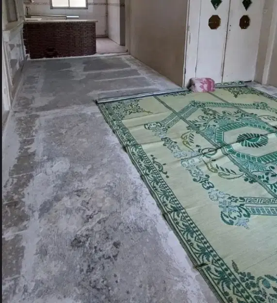 ویلایی همکف با پارکینگ حیاط