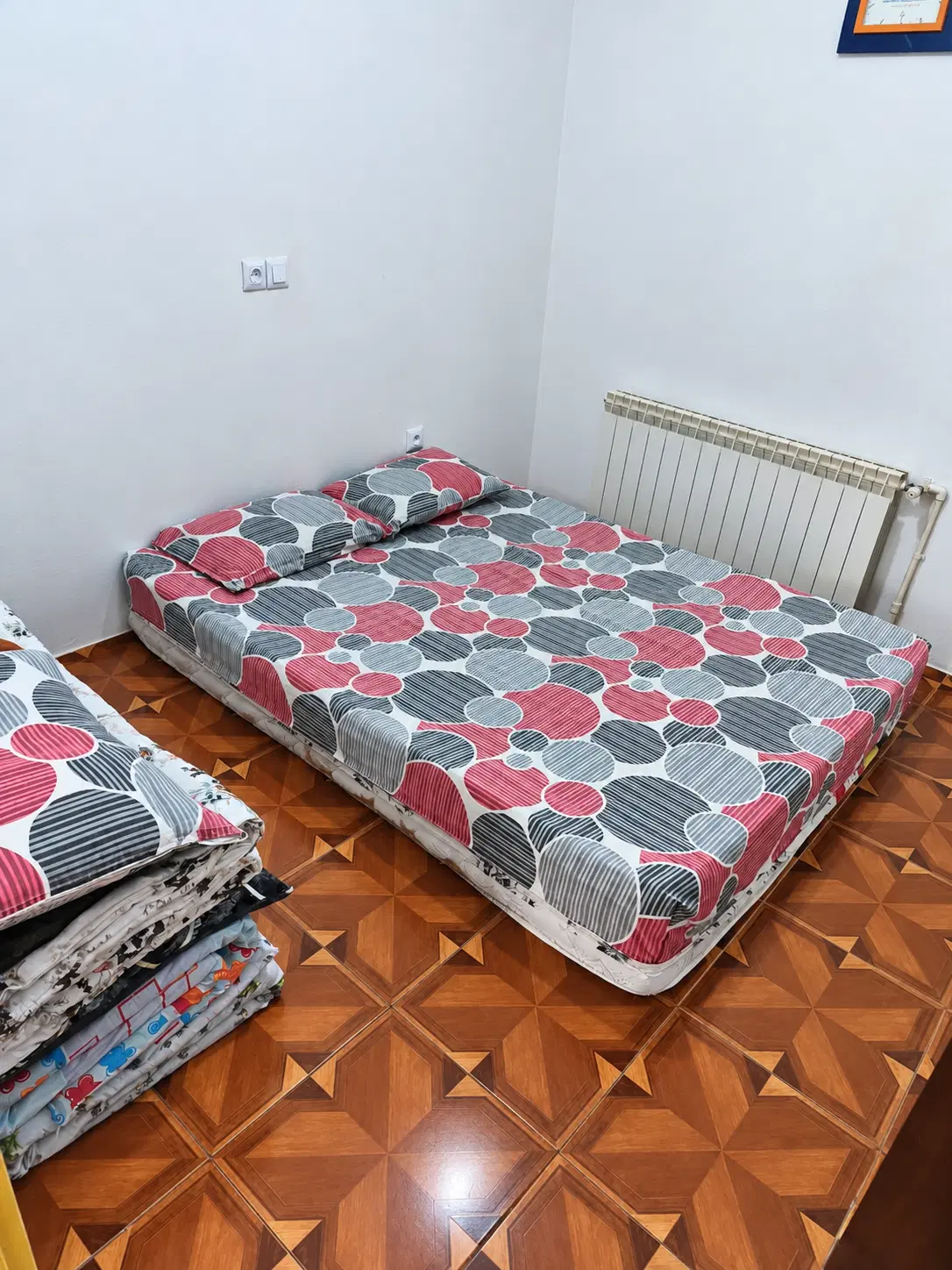 سوئیت دوخوابه اجاره ای در دیزین
