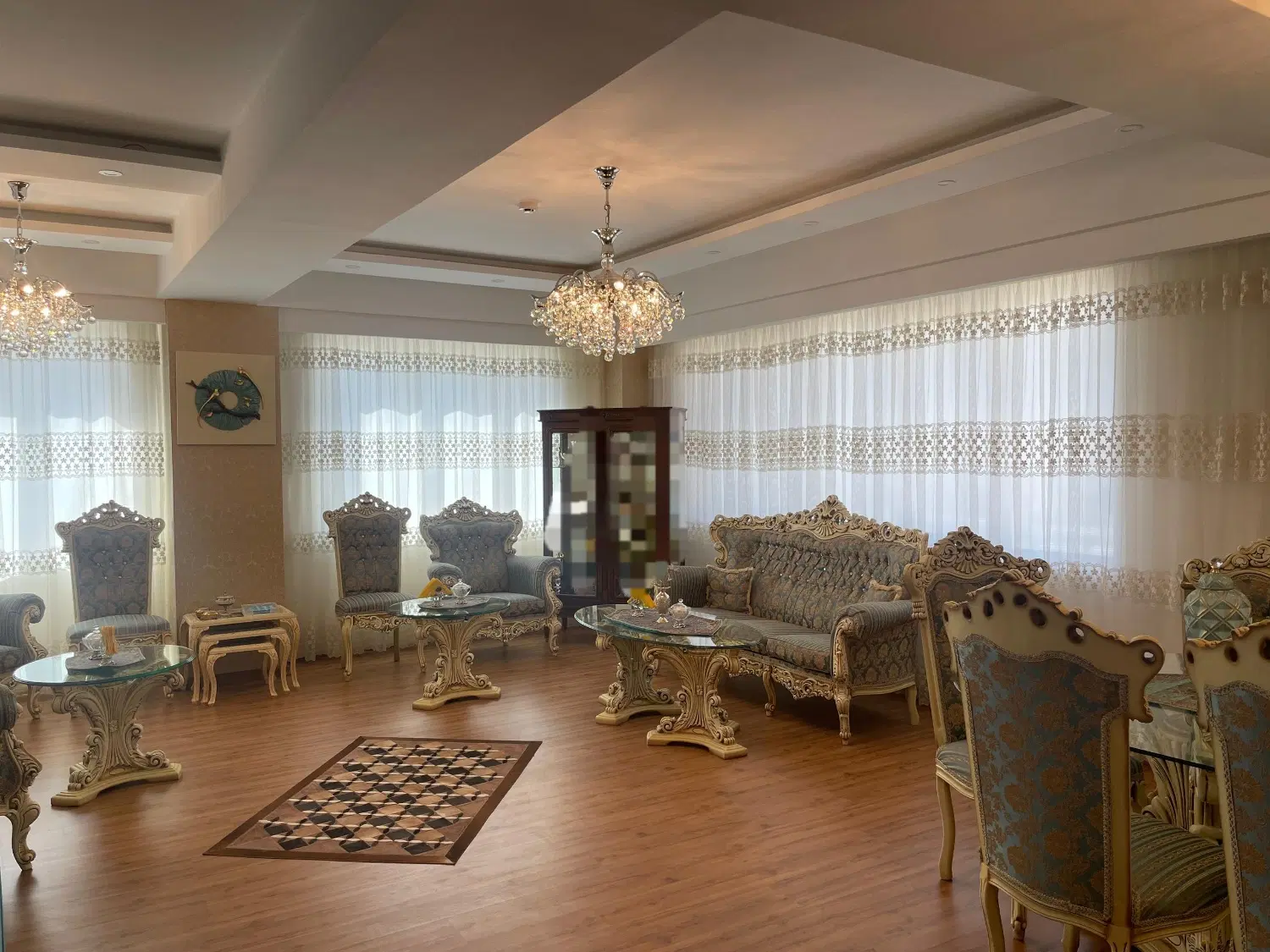 واحد لوکس در ولیعصر لیدای جدید