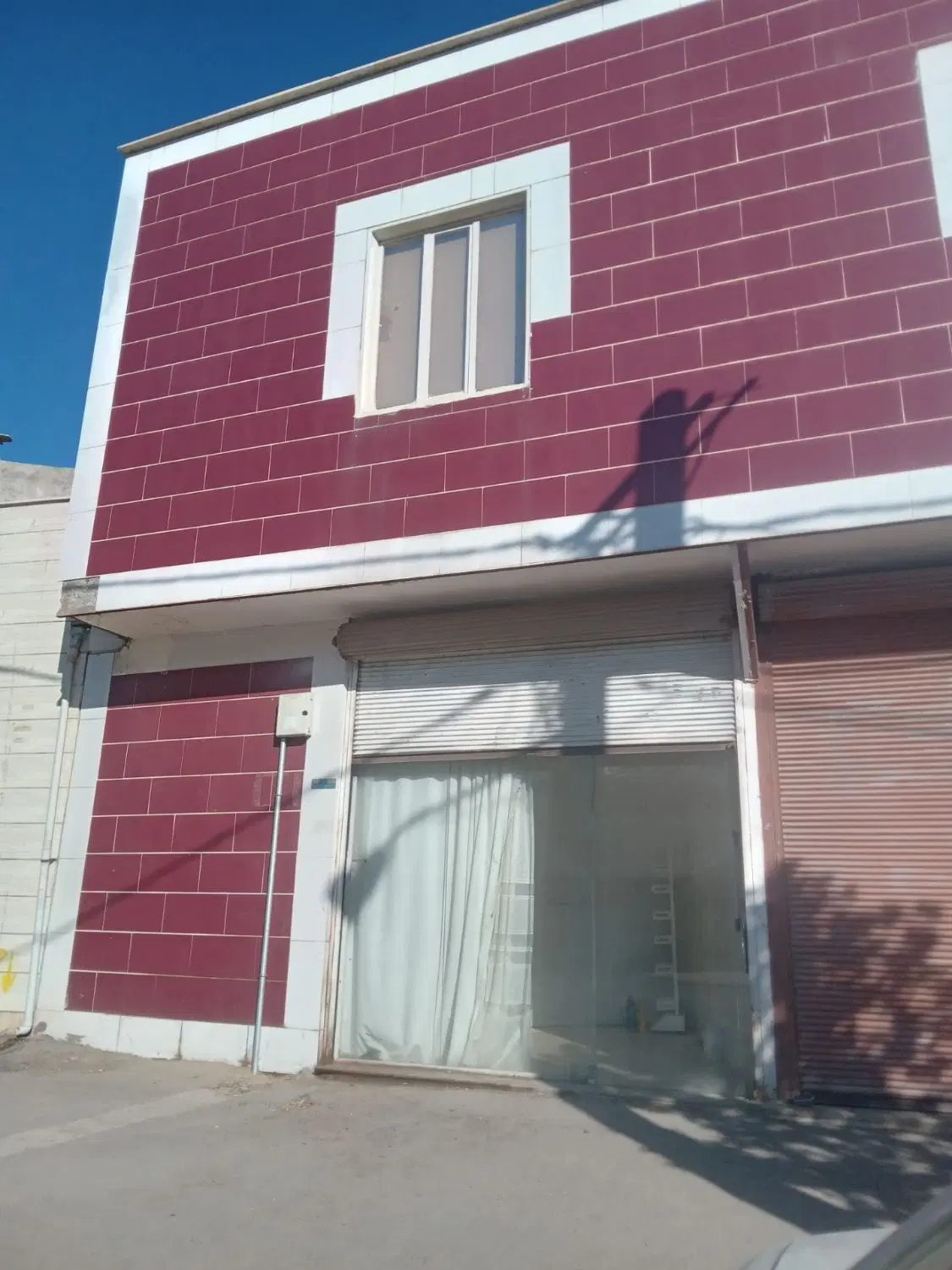 زمین ۱۰۶ متری مسکونی(شریف آباد)