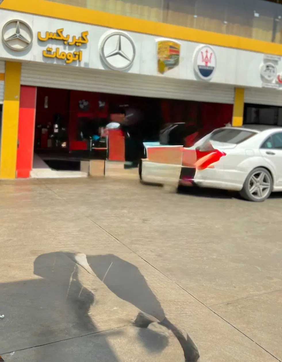 اجاره دومغازه ۴۰متری بورس خدمات خودوردر بهترین جا