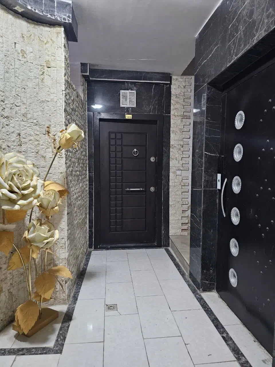 واحد آپارتمانی شیک و خوش نقشه