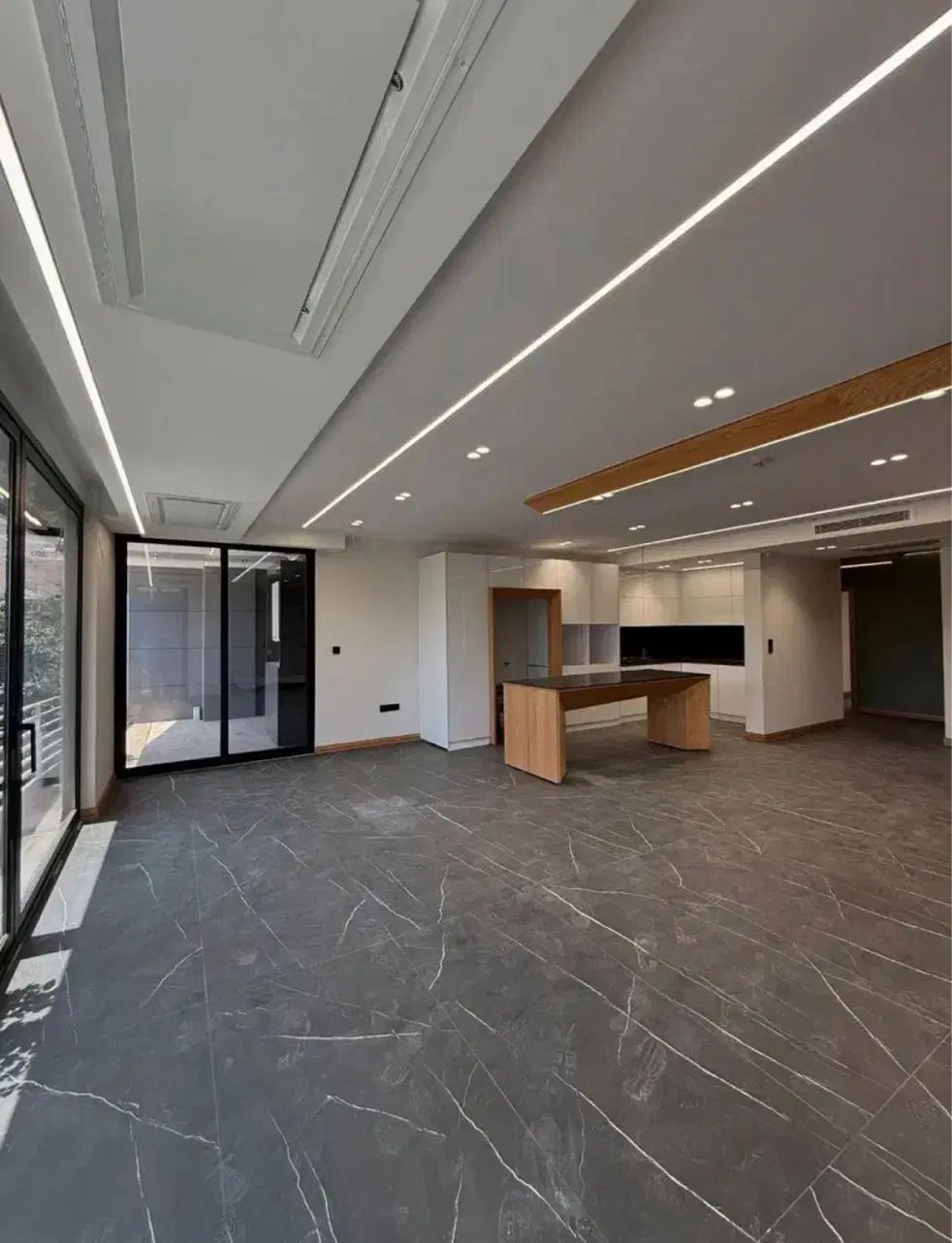 اپارتمان ۱ خوابه فرانسوی ساز بر معالی اباد