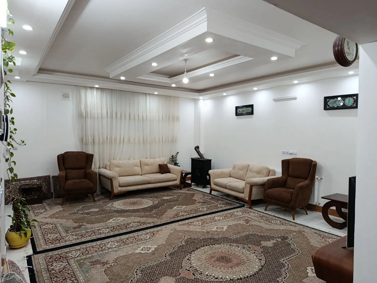 طبقه مجزا آینده دار