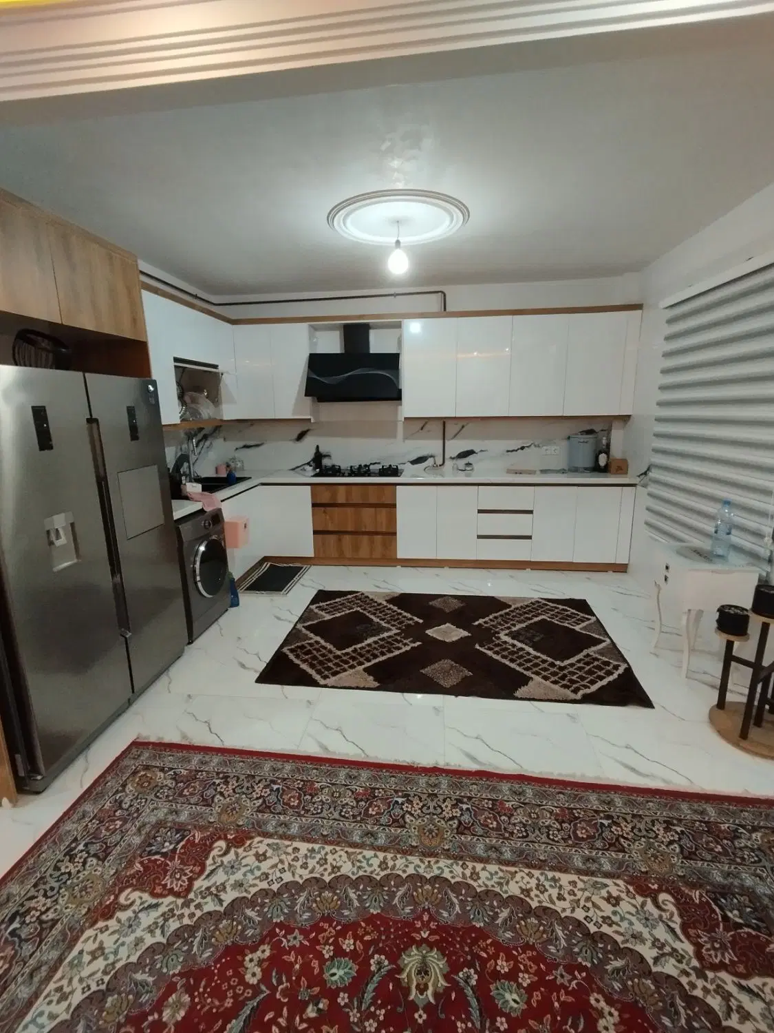 اجاره روزانه وکوتاه مدت ویلای نوساز وفول امکانات