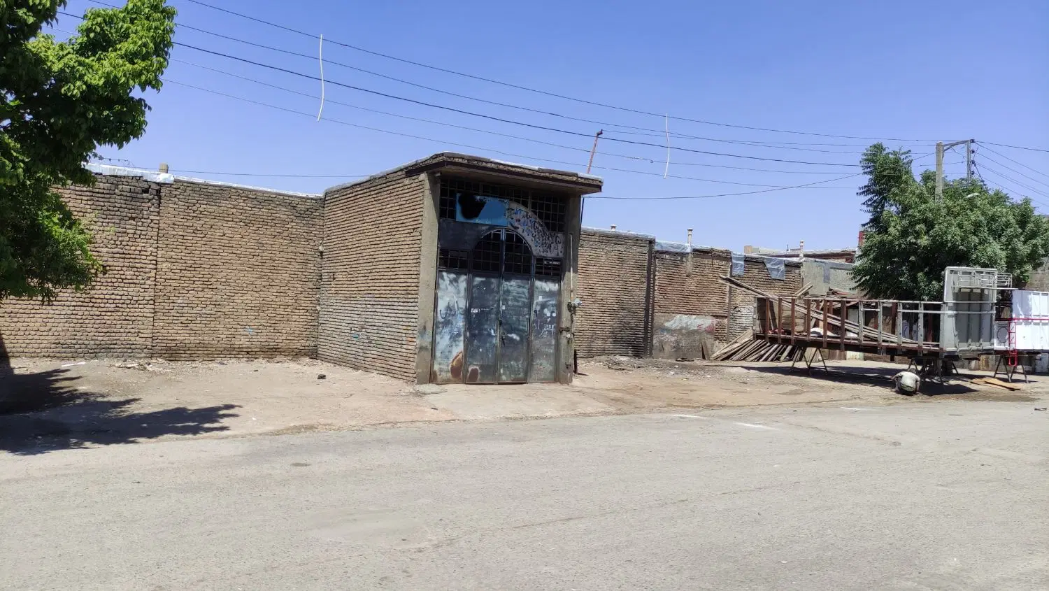 اجاره مغازه استثنایی دیزل آباد خ نمایشگاه داران