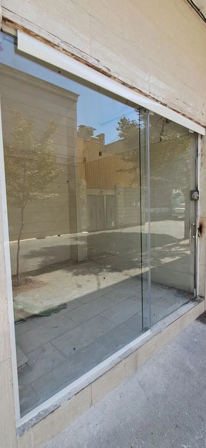 مغازه اجاره ی واقع در خیابان امام