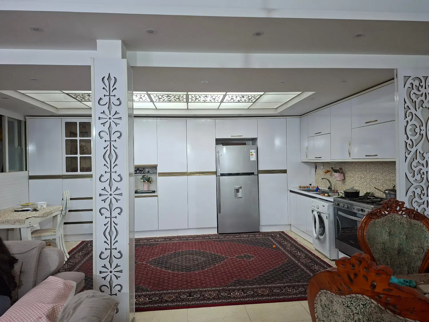 رهن خانه ویلایی بازسازی شده شیک در معلم