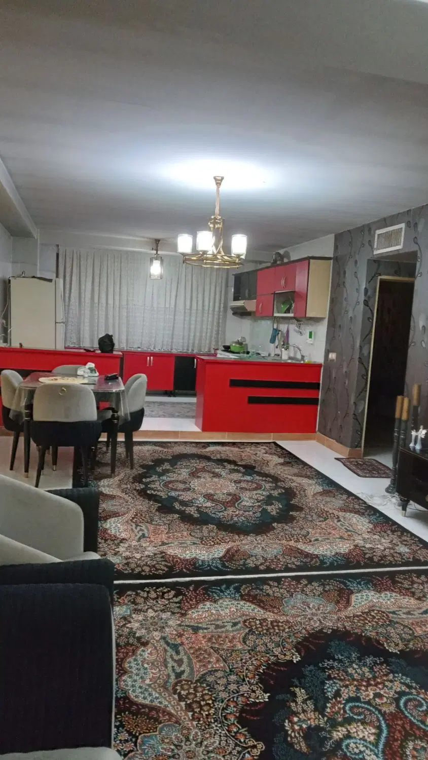 ۱۱۰متری طبقه دوم با پارکینگ اختصاصی اول میثم دوم