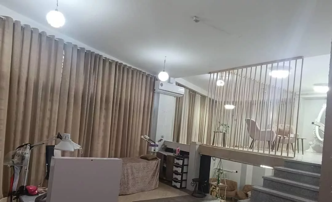 مغازه ۱۱۰ متری( تجاری) بر خیابان اصلی