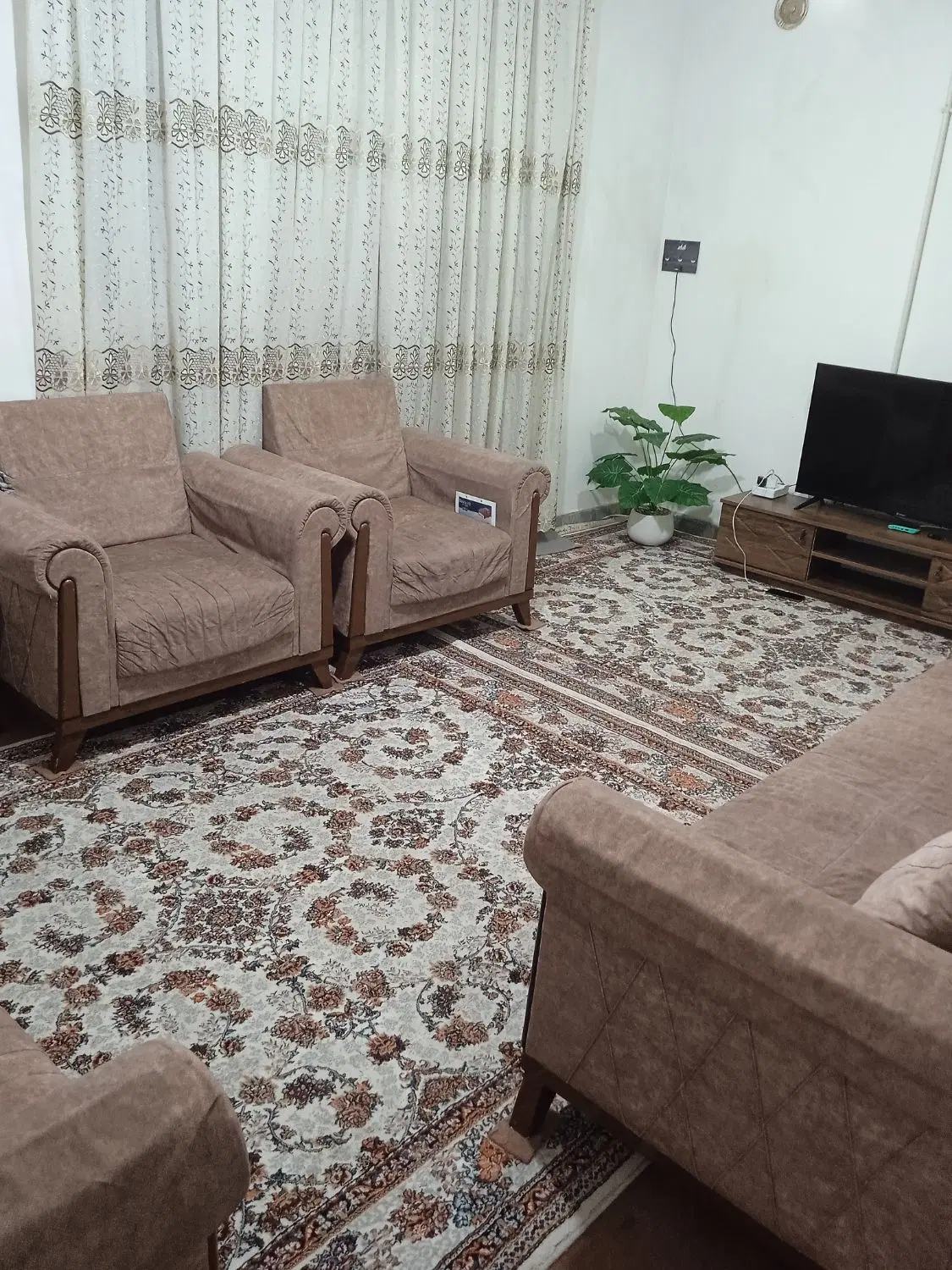 آپارتمان دگران