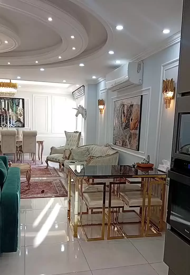 واحدبامساحت تقریبی ۱۴۸ متری خوش نقشه سه خواب مدرن