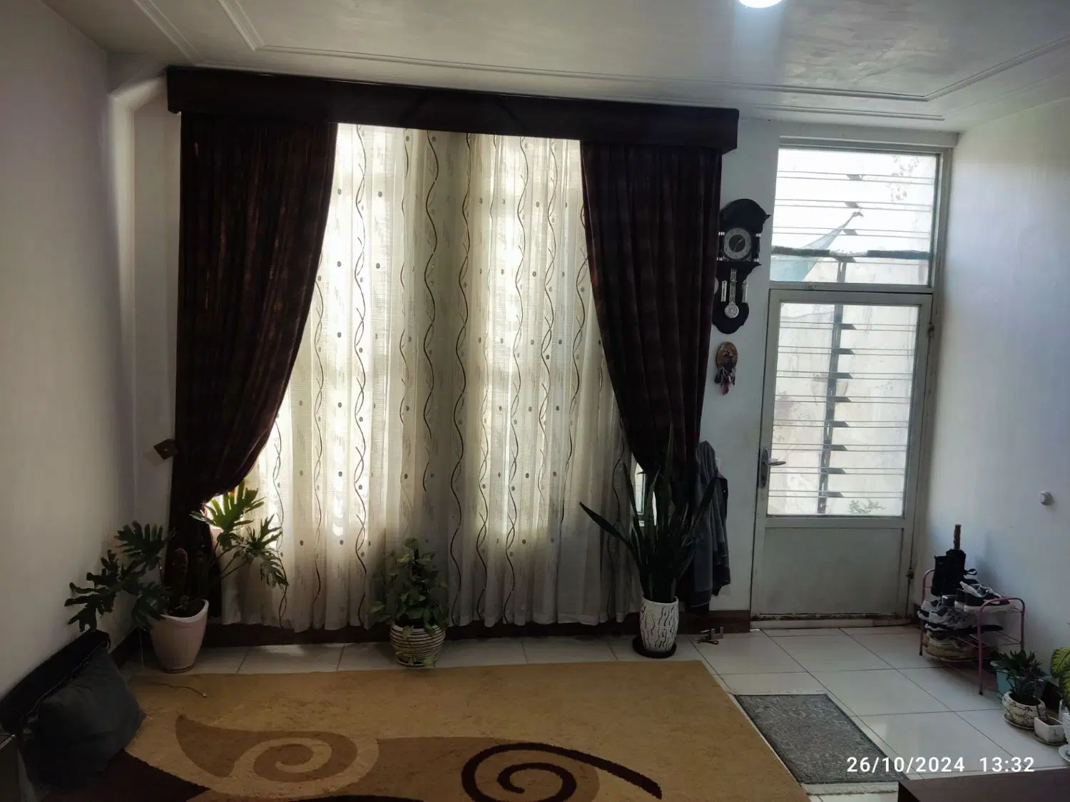رهن منزل دربست یک خوابه حیاط دار