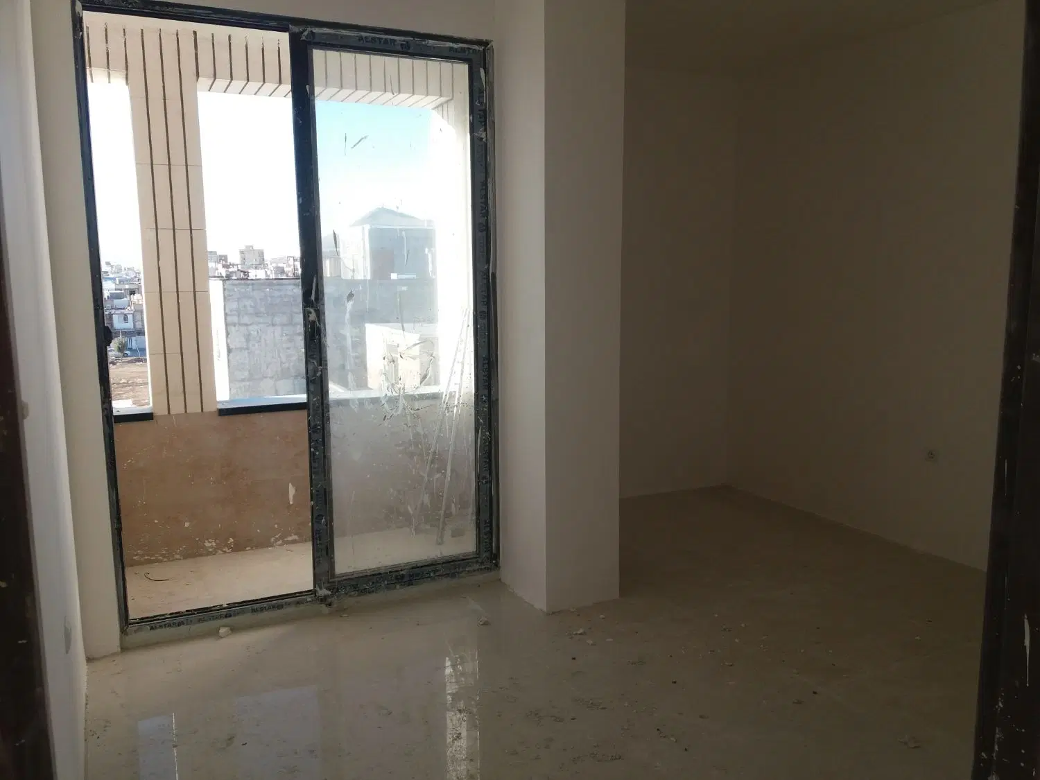 ۱۳۳ متری بر خیابان تختی