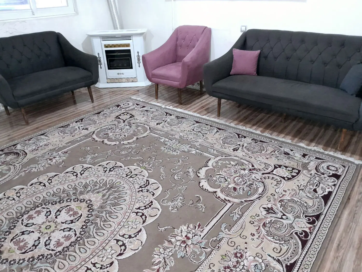 خانه ویلایی دربست گلندفخراباد گلبرگ ۷