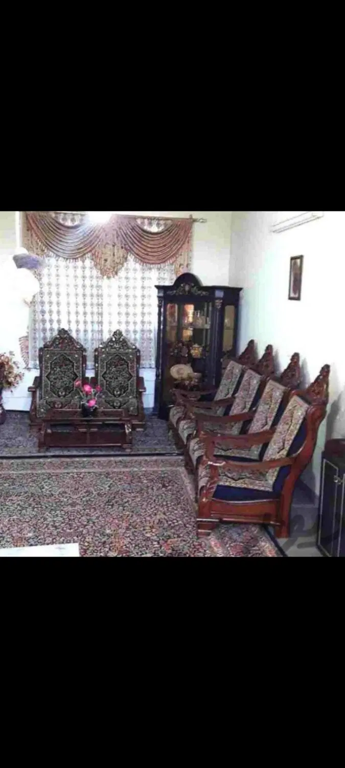 یک واحد آپارتمان اجاره ای