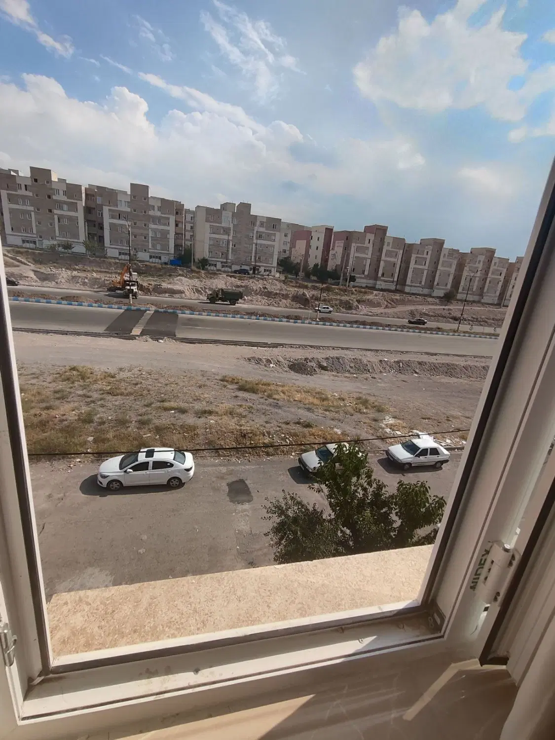 فروش آپارتمان نوساخت در خیابان ۴۵ متری مشگین شهر