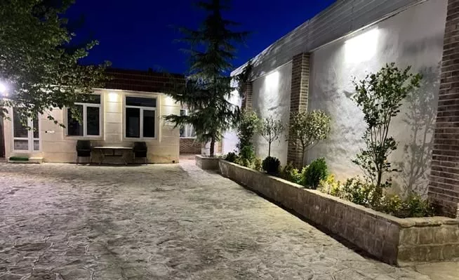 ویلا ۴۰۰ متری بوستان توس۱۶۹ سند تک برگ مناسب زندگی