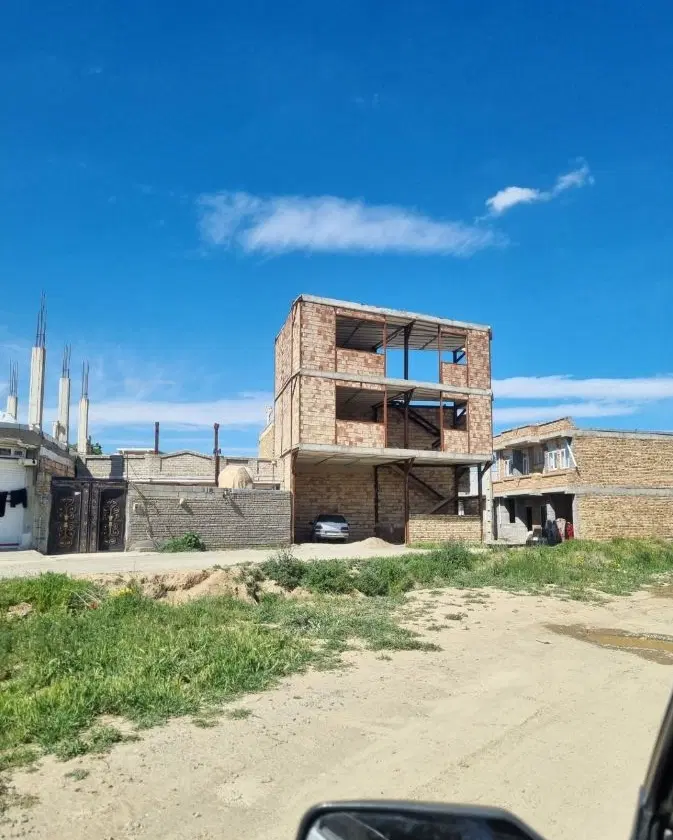 نیمه کاره در ولنده اول کوبانی بر ۲۰ متری