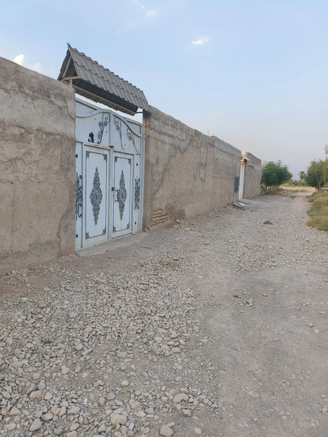 چهار دیواری