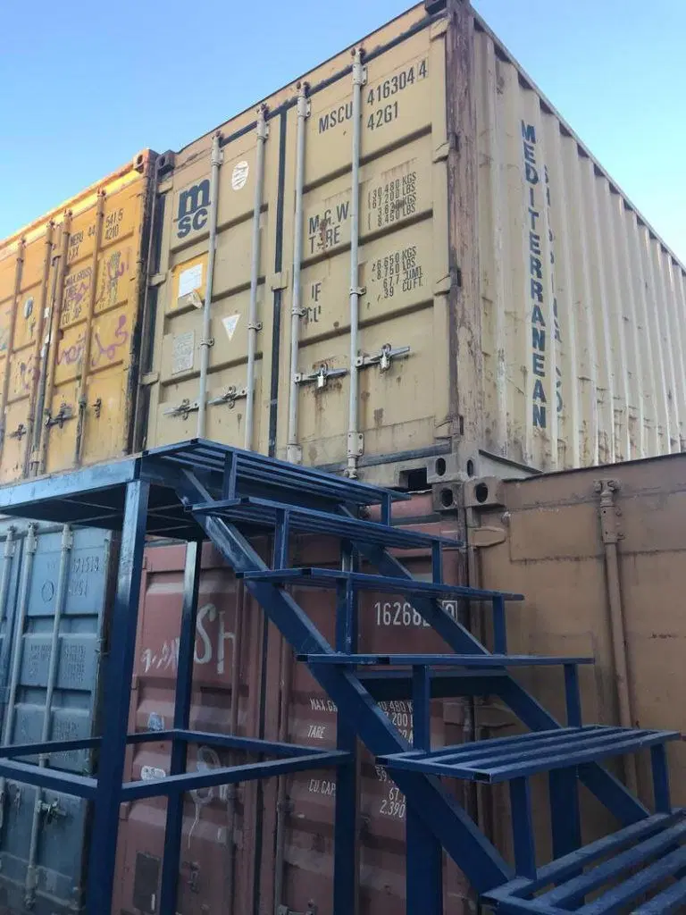 اجاره انبار برای لوازم شما ، کانتینری، مسقف،مطمئن