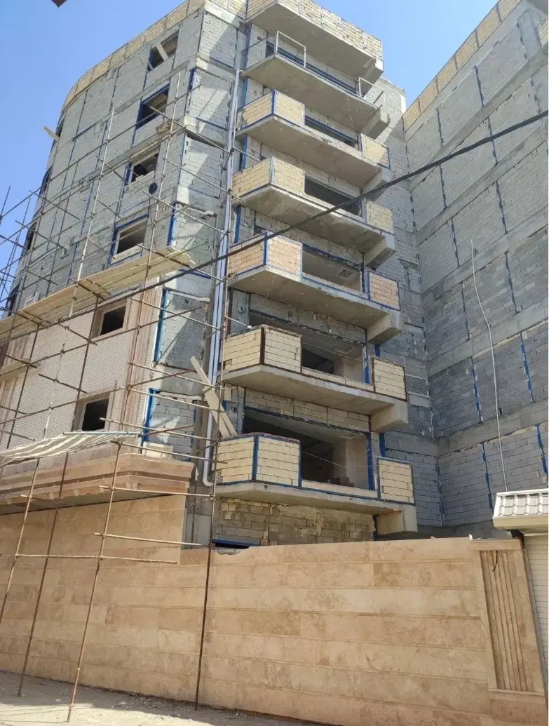 فروش اقساطی آپارتمان ۲۰۰ متری باپرداخت ۱۲ میلیارد