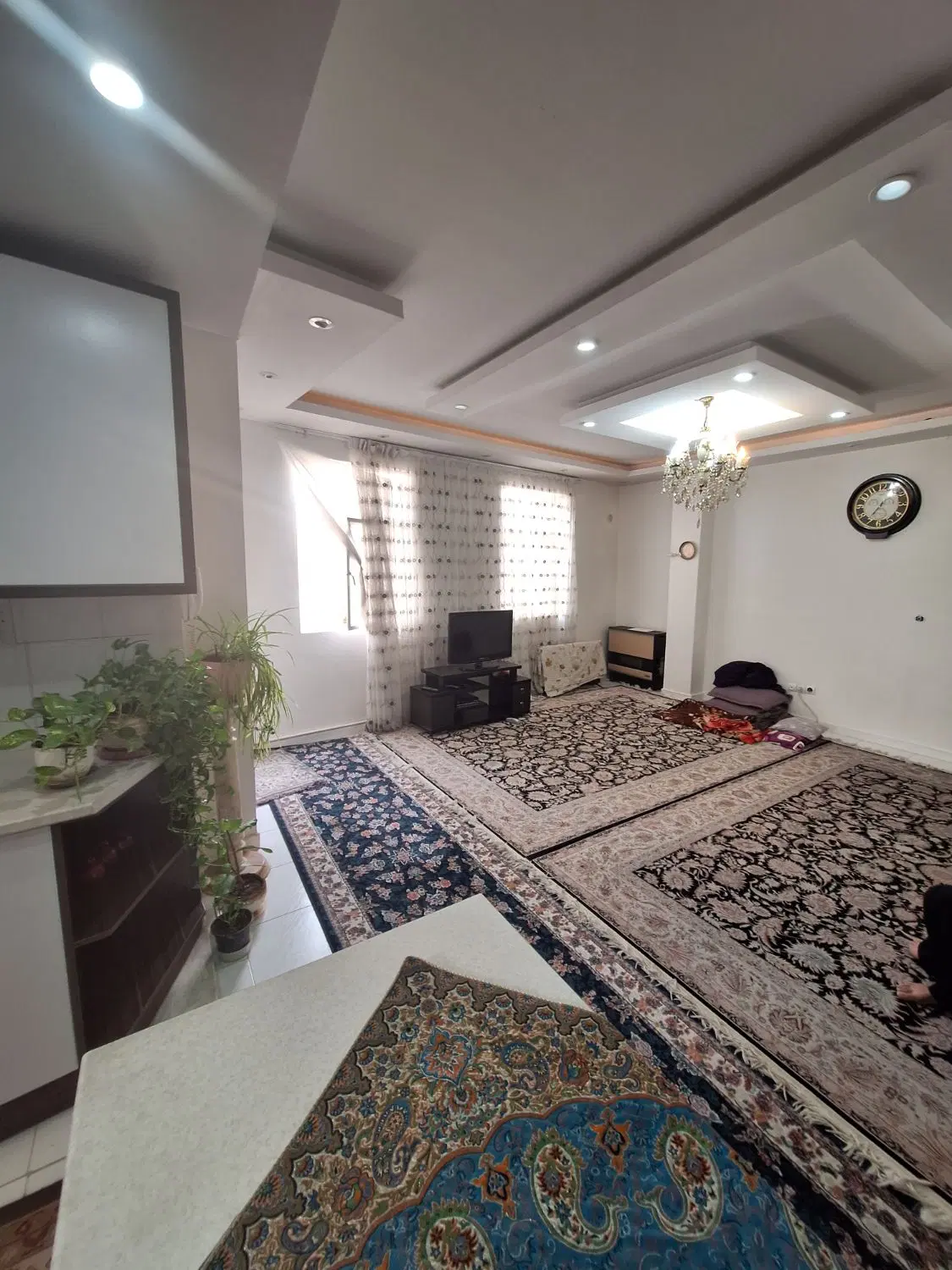 72 متری فول بازسازی شده