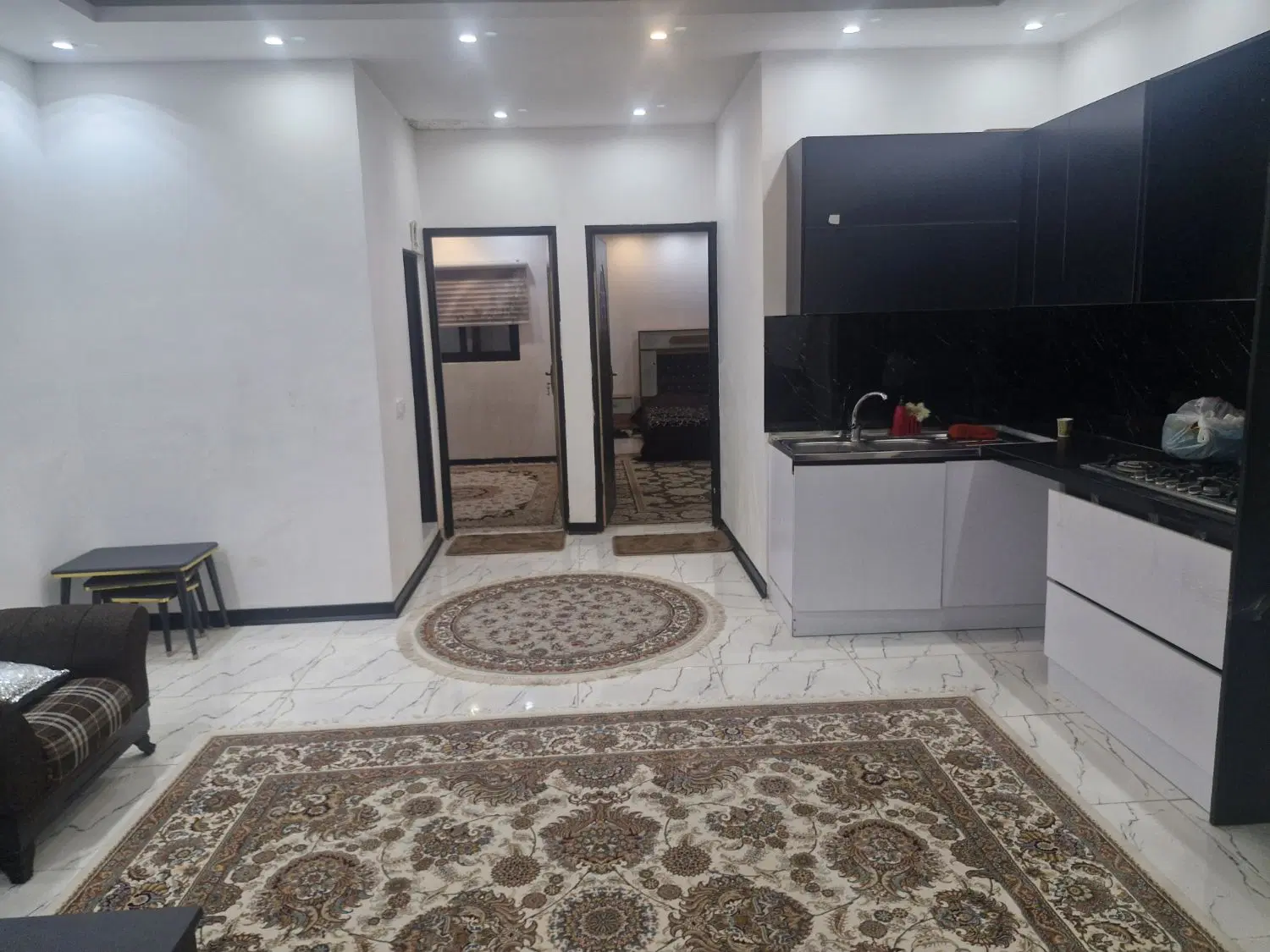 اپارتمان۸۵متری دو واحدی فول امکانات رهن کامل