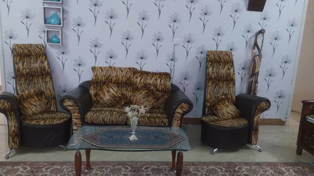 اجاره منزل دوخوابه طبقه بالا مستقل