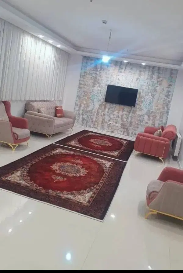 هم خانه