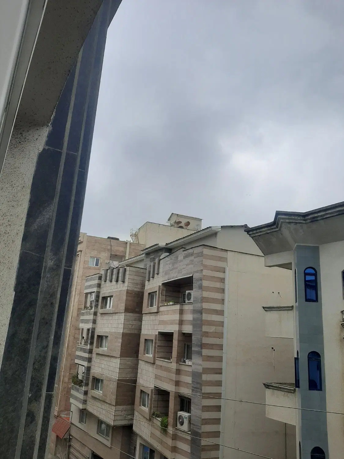 اجاره واقع در خیابان رازی  بهداشت مرکزی