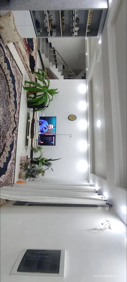 خانه طبقه اول