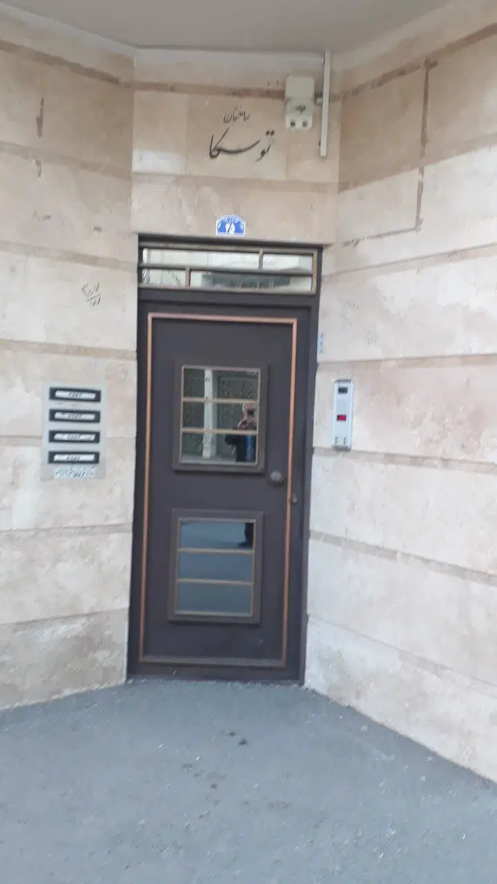 فروش ۱۳۲متری تک واحدی خیابان استقلال
